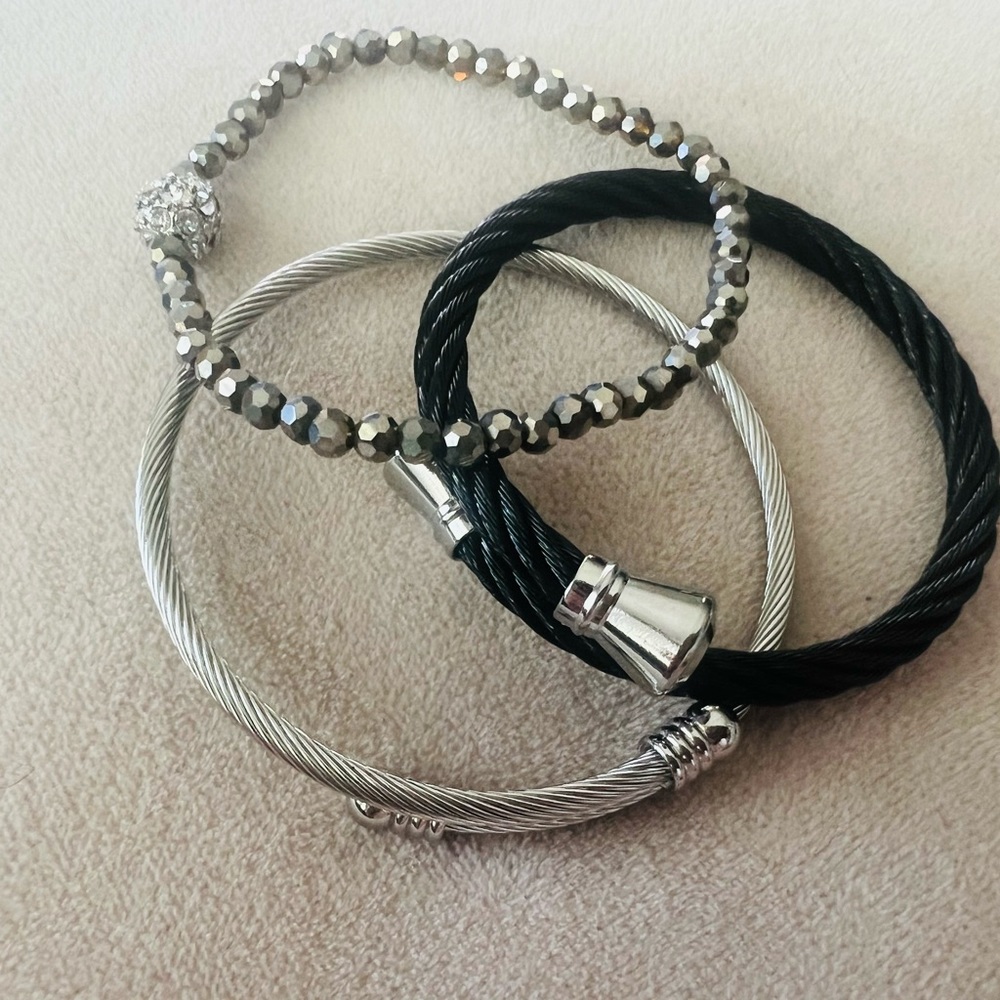 Stackable Bracelet set - Picture 2 of 2